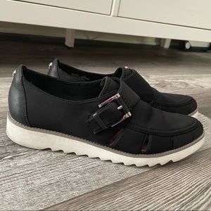 donald j. pliner black loafer